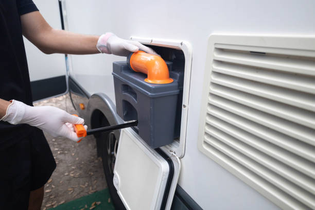 Portable Toilet Options We Offer in Orangeburg, NY